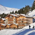 Hotel Carlina By Les Etincelles 4*