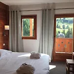 Hotel Carlina By Les Etincelles