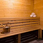 Hotel Carlina By Les Etincelles 4*