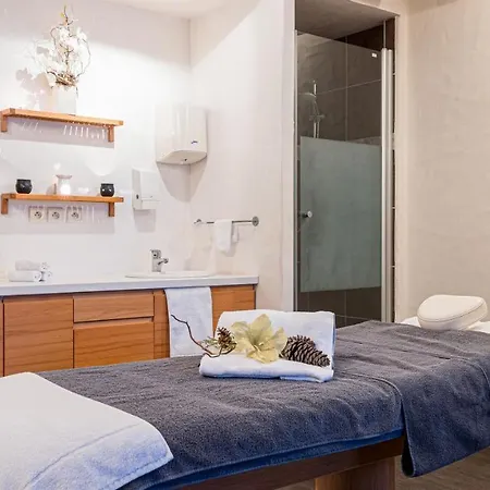 Carlina By Les Etincelles 호텔 4*