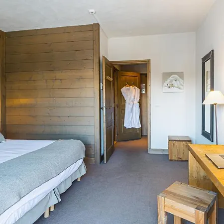 Carlina By Les Etincelles Hotell 4*