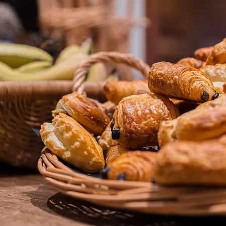 Carlina By Les Etincelles 라 플라뉴