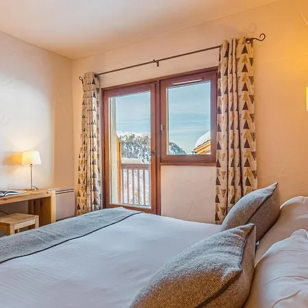 Carlina By Les Etincelles Hotel