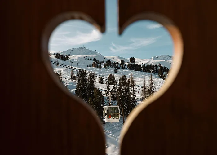 Hotel Carlina By Les Etincelles La Plagne