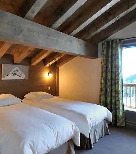 Hotel Carlina By Les Etincelles 4*